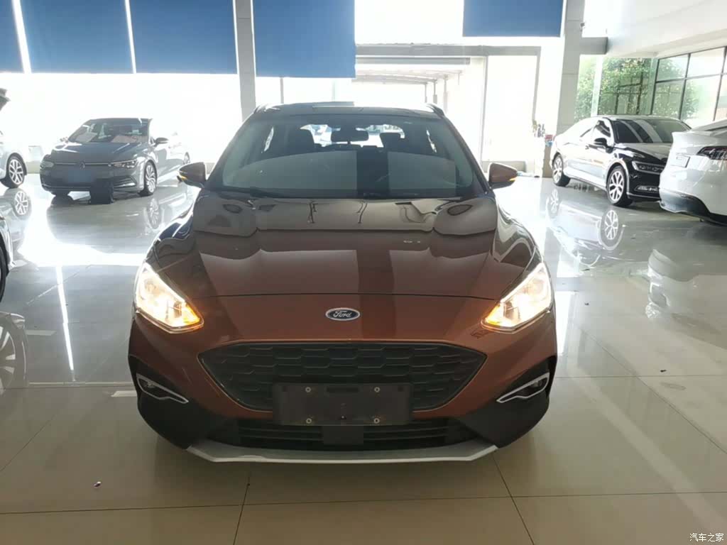Ford Focus, 2020 3