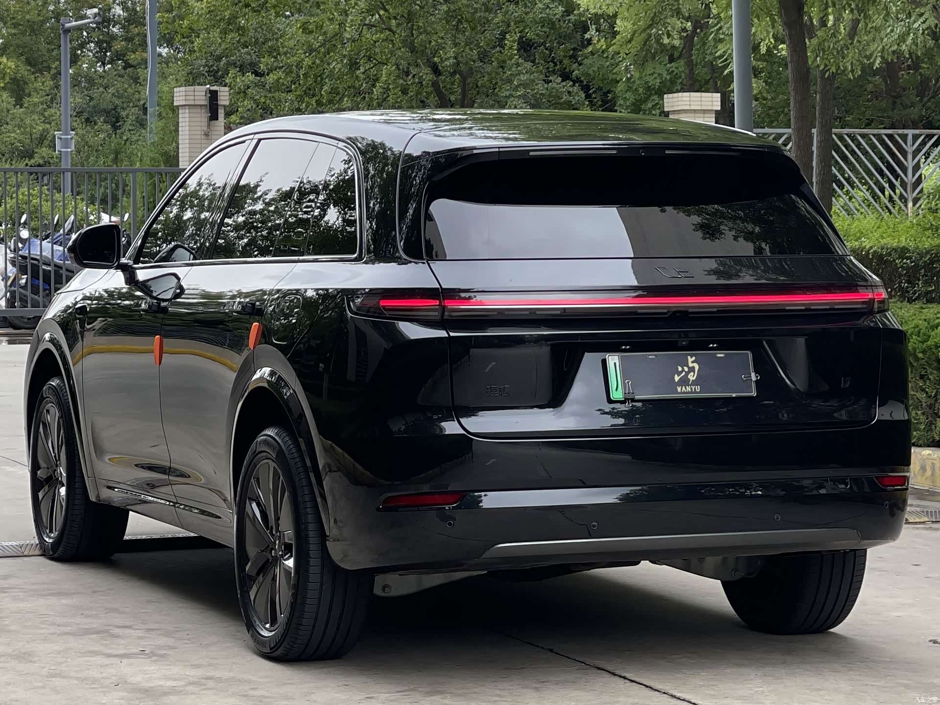 Li Auto L7, 2024 все фото