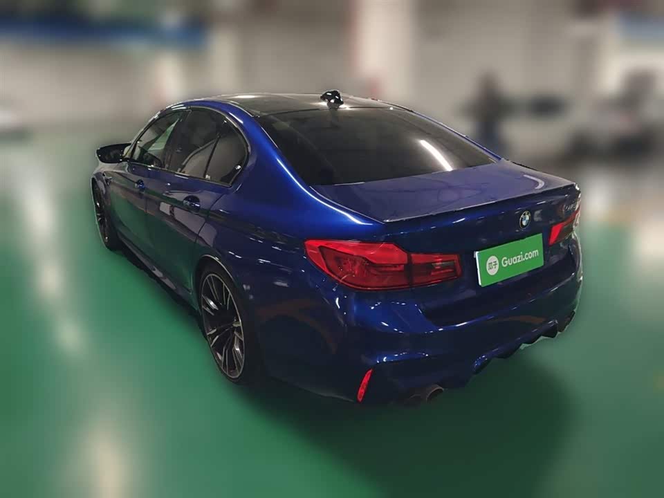 BMW M5