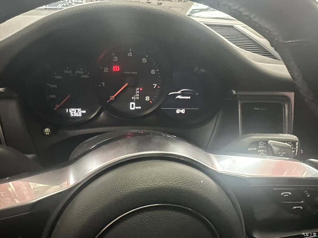 Porsche Macan, 2017 11
