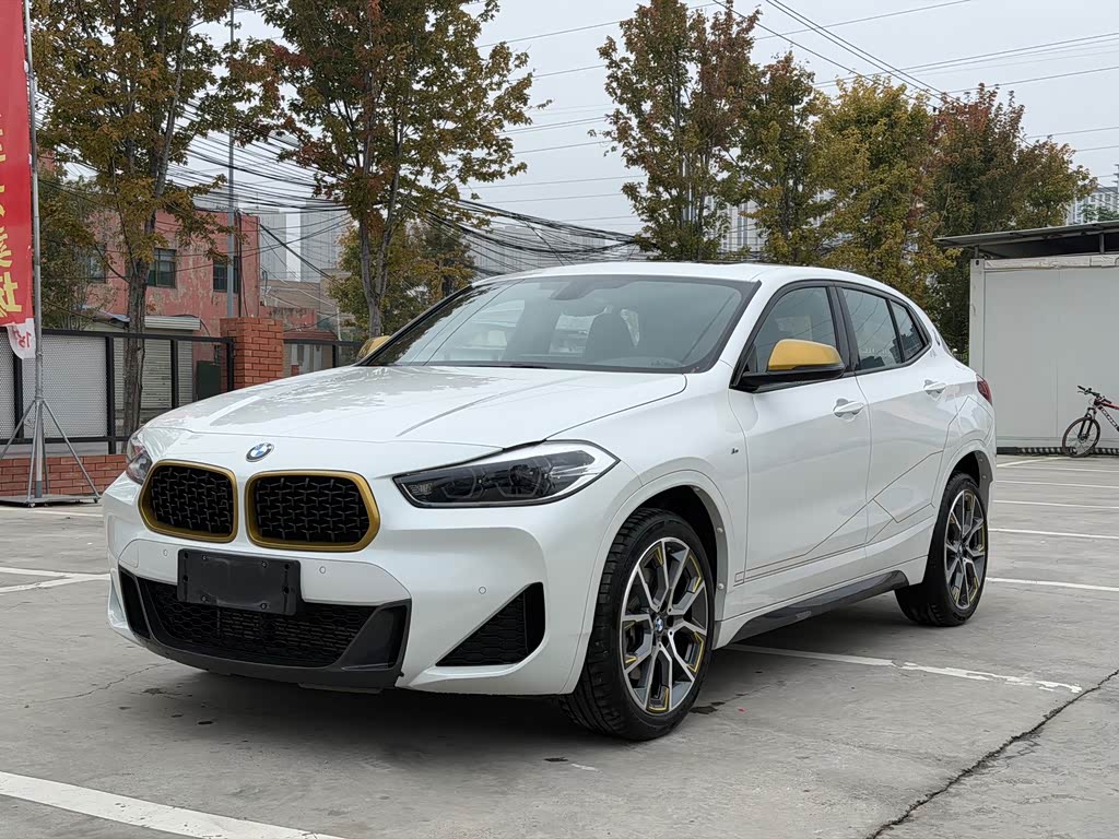 BMW X2