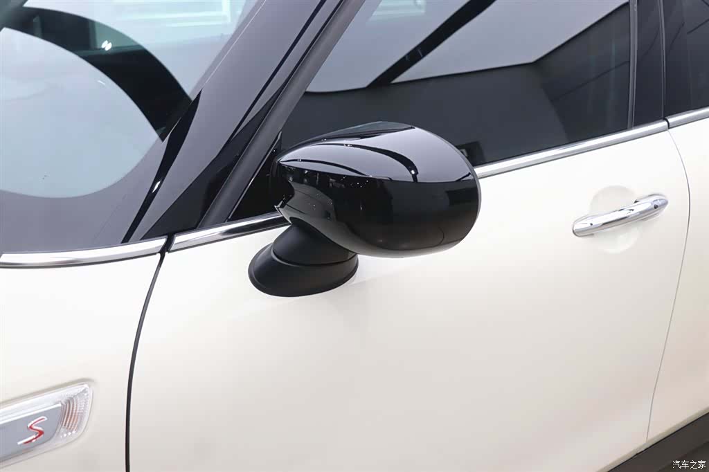 Mini Clubman, 2020 30