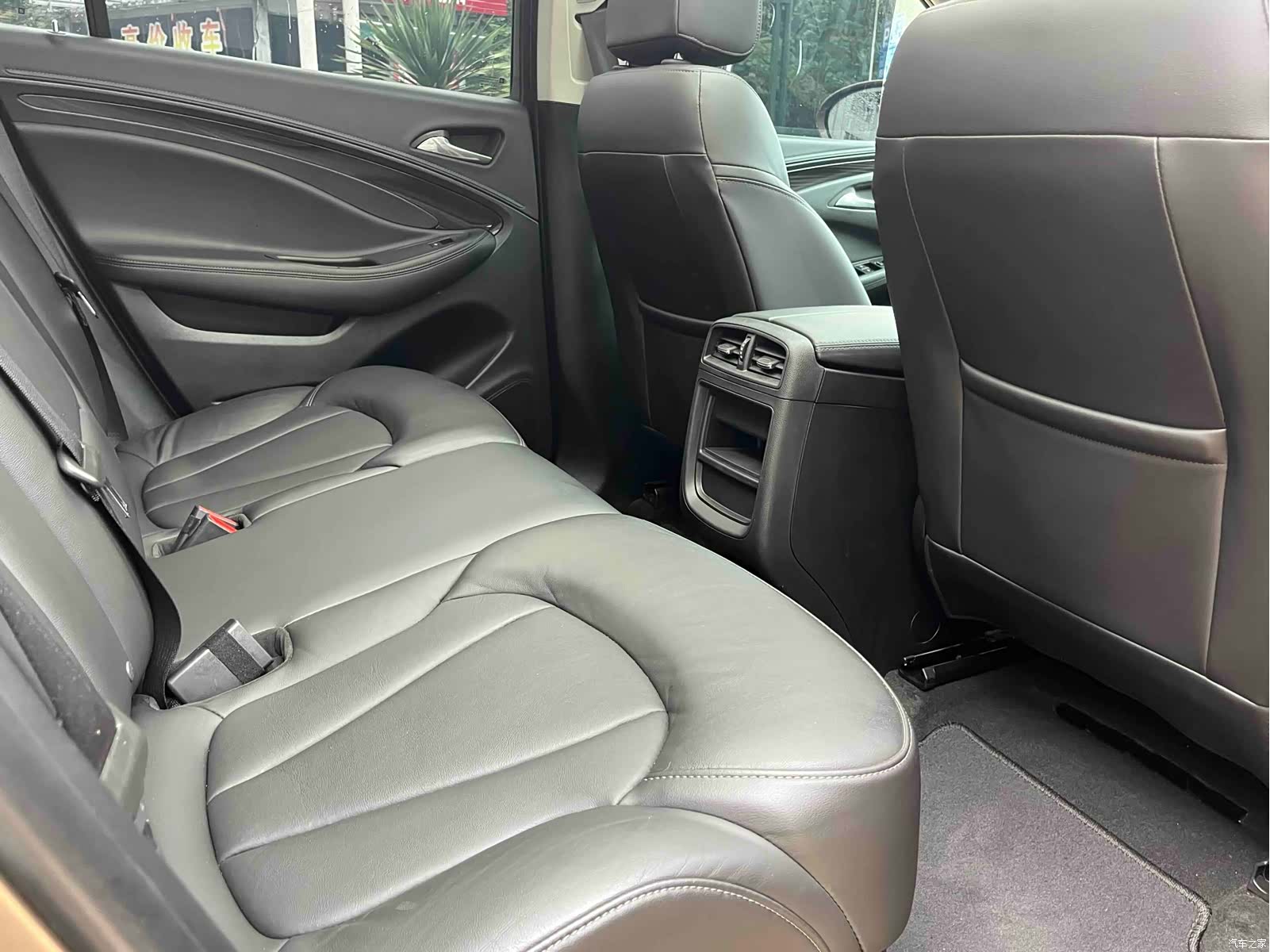 Buick Envision Plus, 2019 10