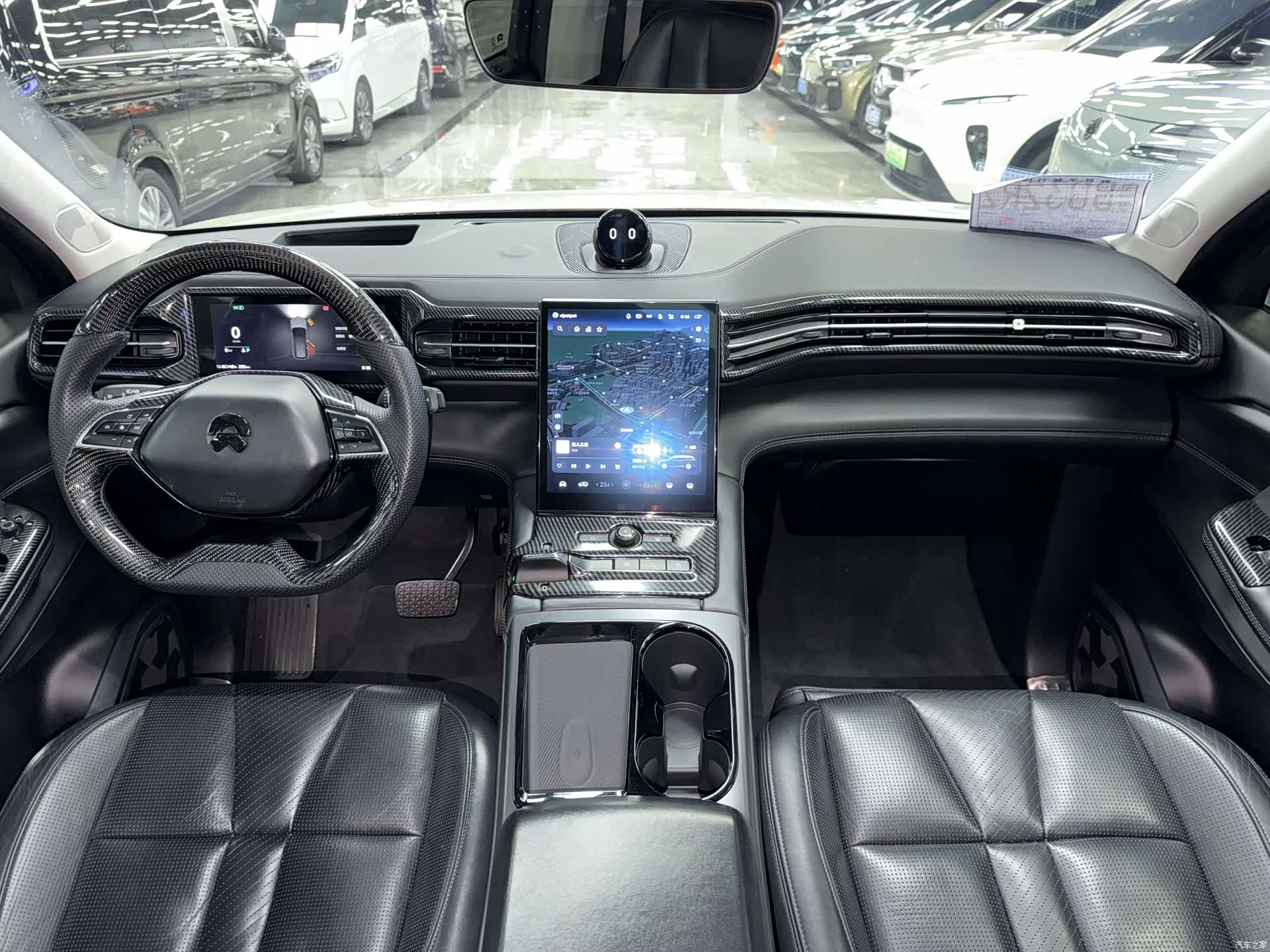 NIO ES8, 2018 13