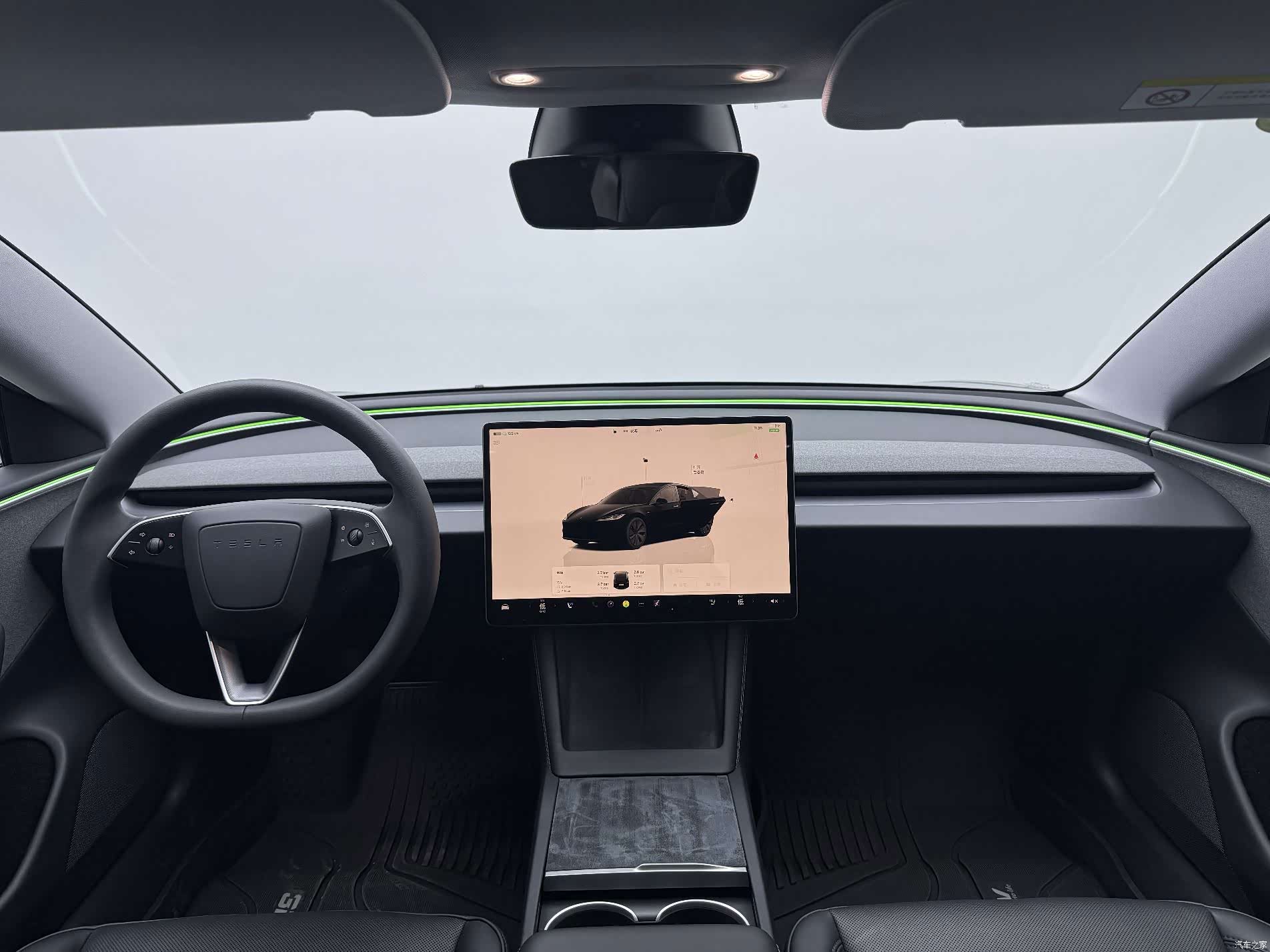 Tesla Model 3, 2024 9