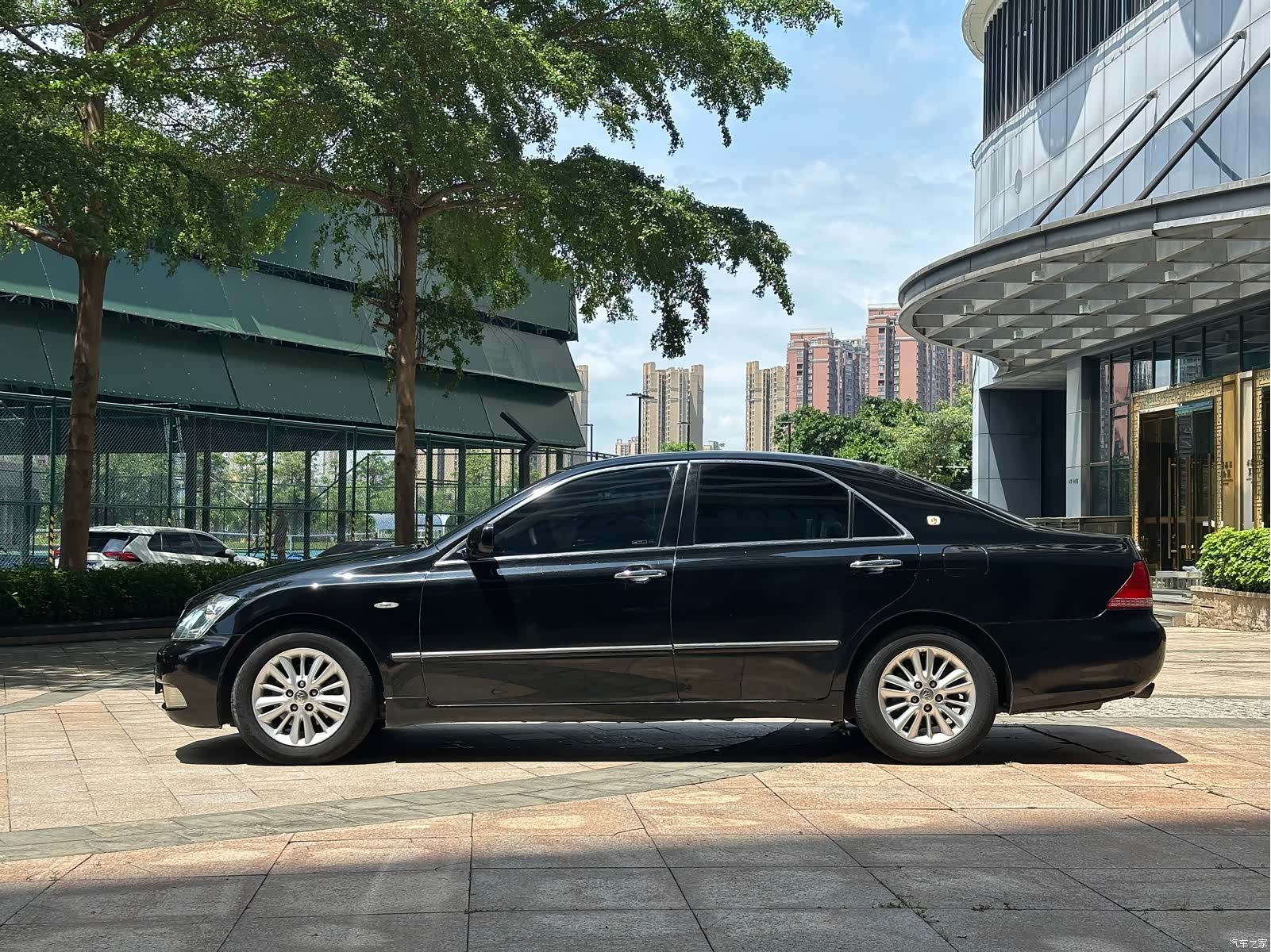 Toyota Crown, 2008 6