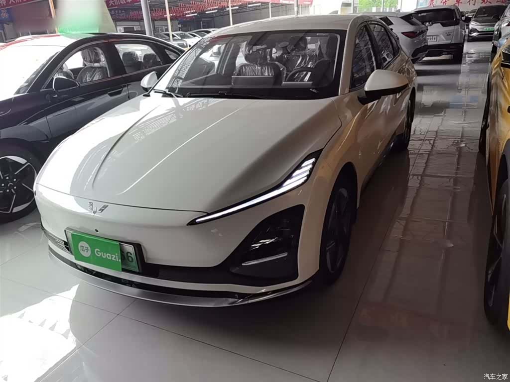 Wuling Starlight, 2026 1