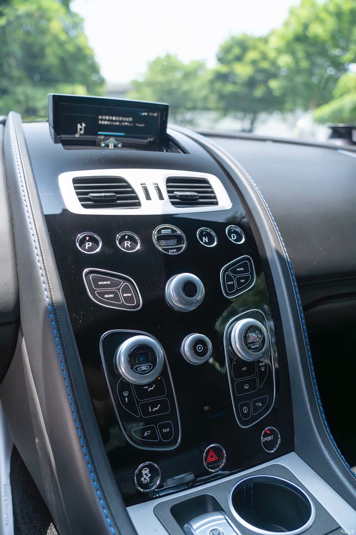 Aston Martin Rapide, 2017 18