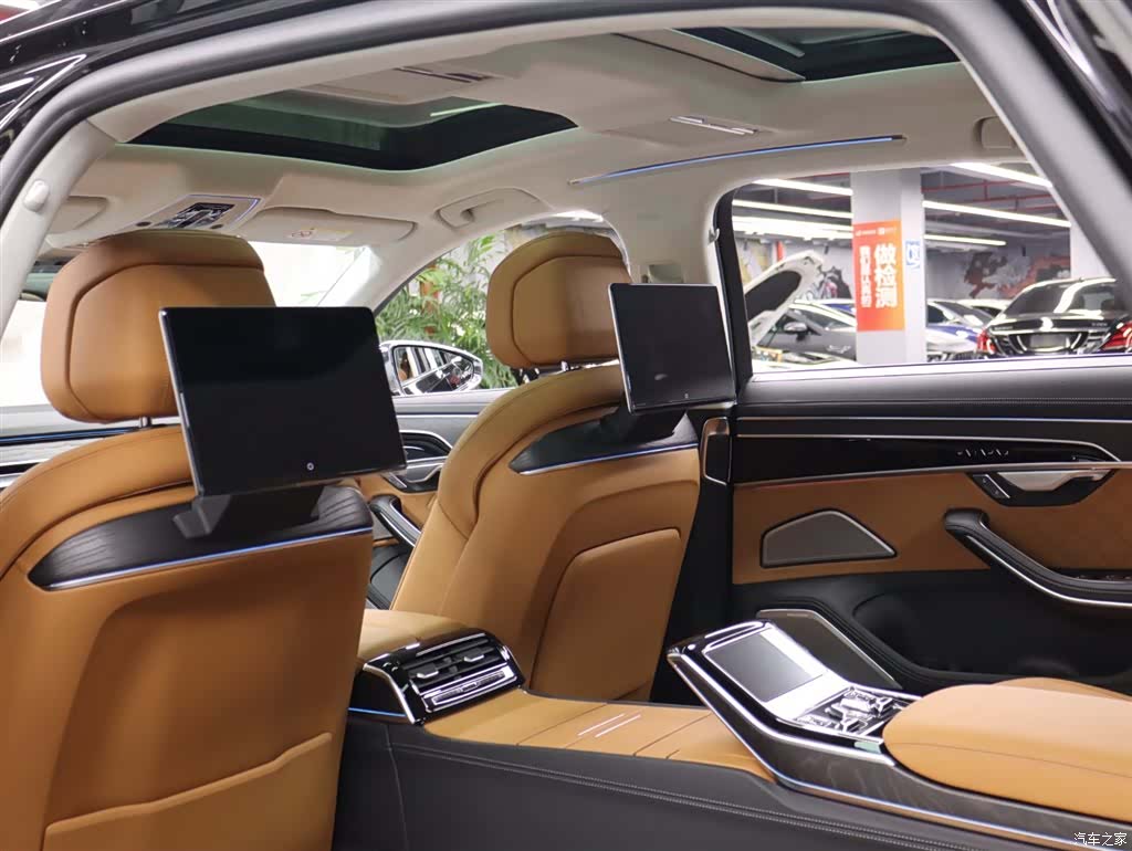 Audi A8L, 2026 19