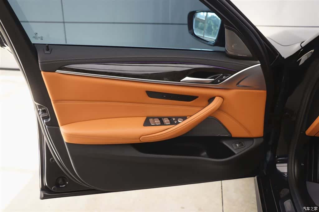 BMW 5 Series, 2019 10