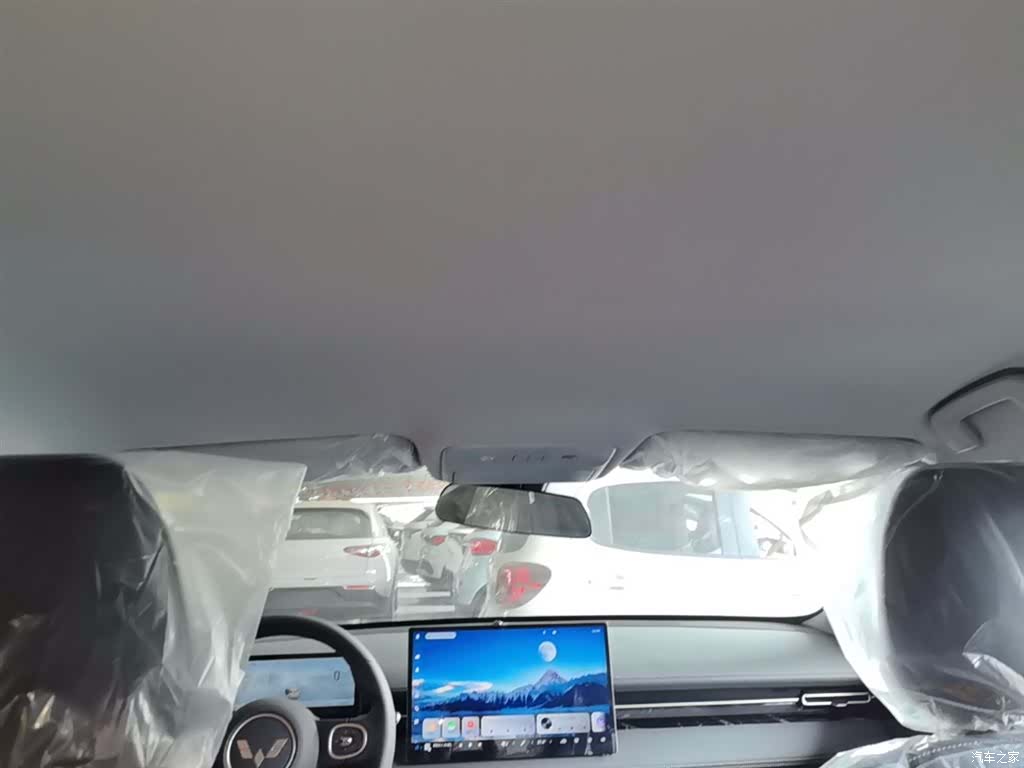 Wuling Starlight, 2026 18