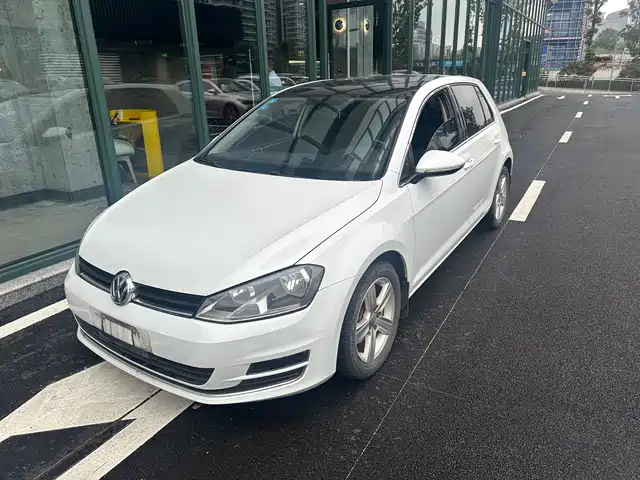 Volkswagen Golf 2015 — купить из Китая под заказ
