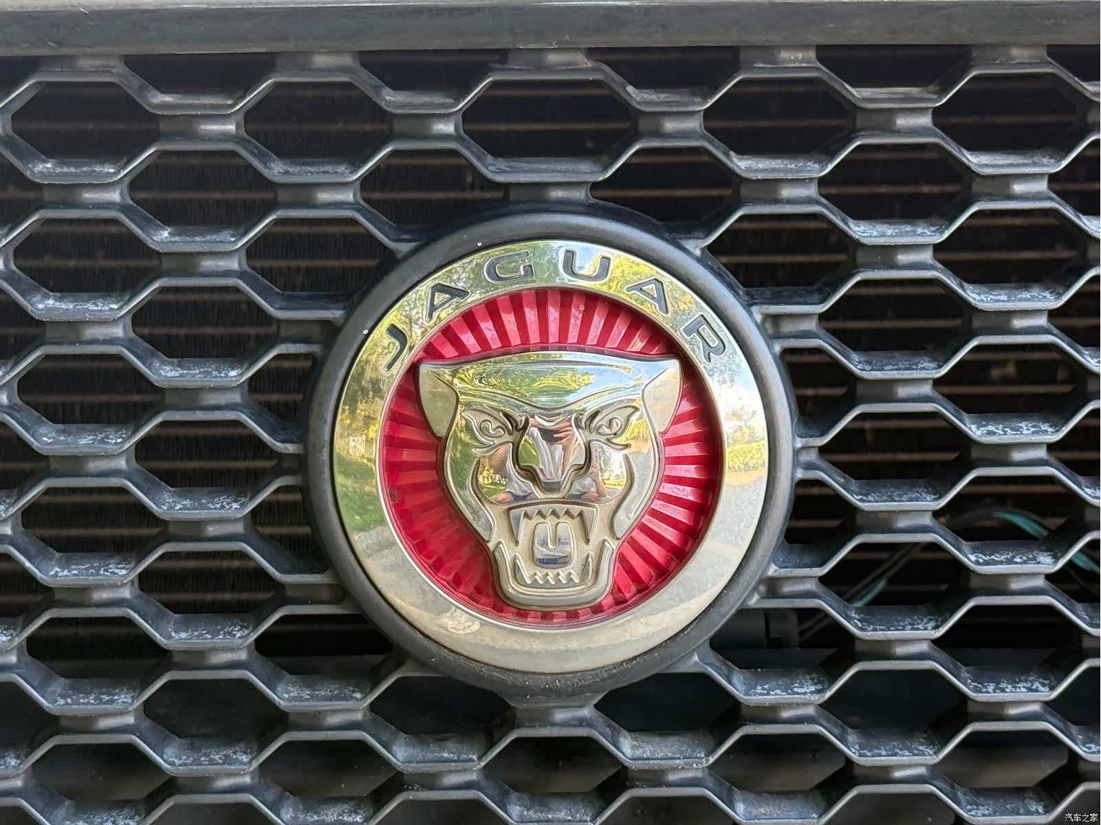 Jaguar XF, 2019 12