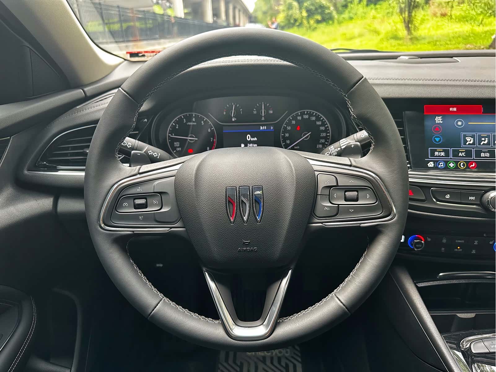 Buick Regal, 2025 14
