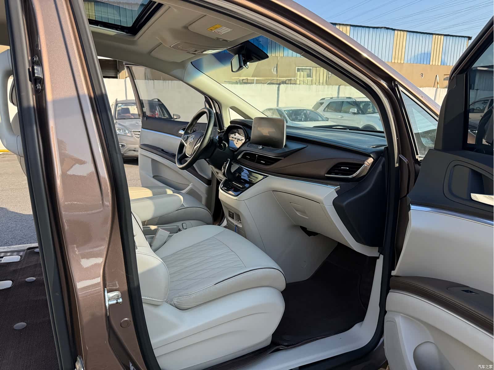 Buick GL8, 2021 16