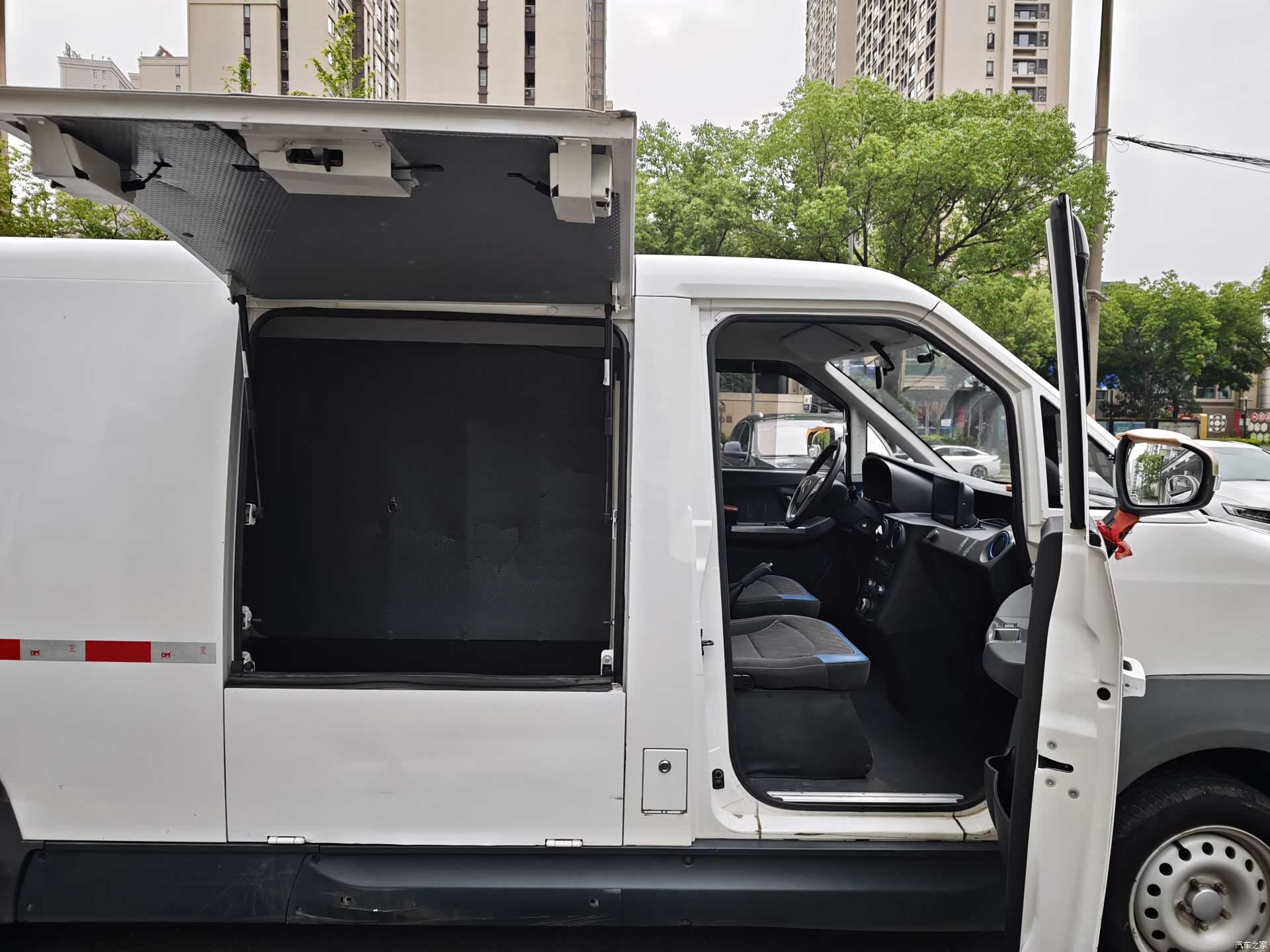 Foton E7, 2022 11