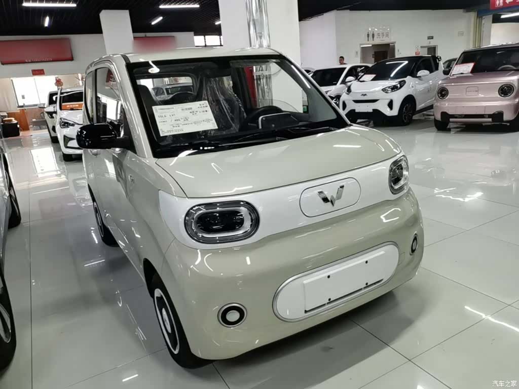 Wuling MINIEV, 2026 4