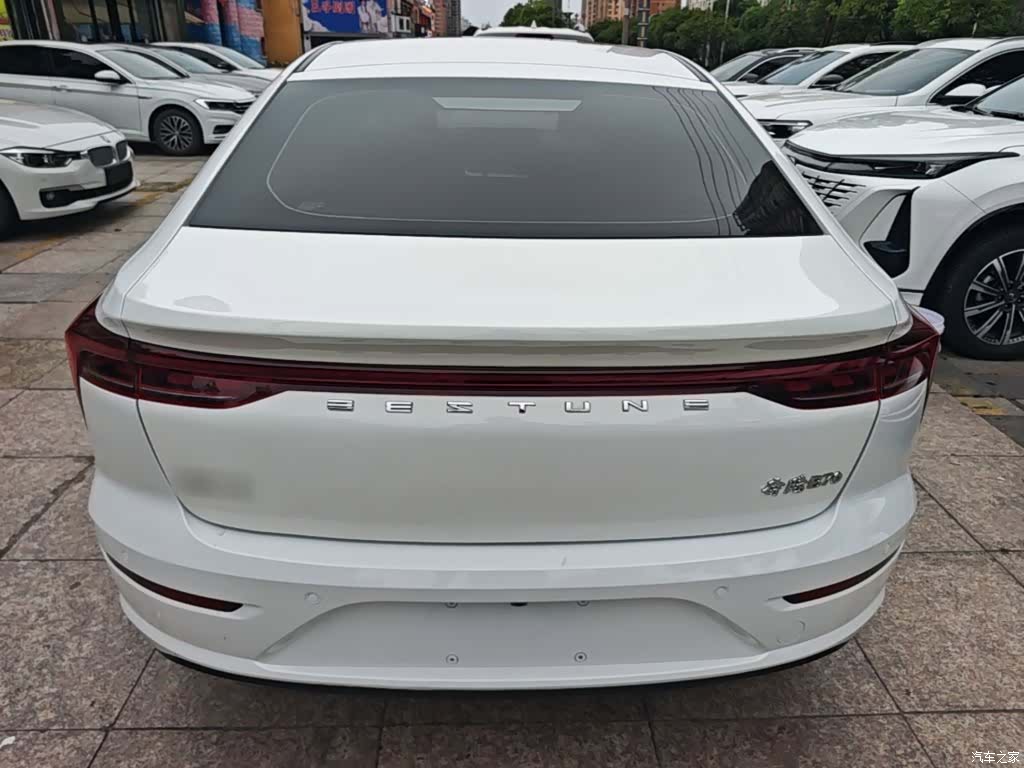 Bestune B70, 2021 6