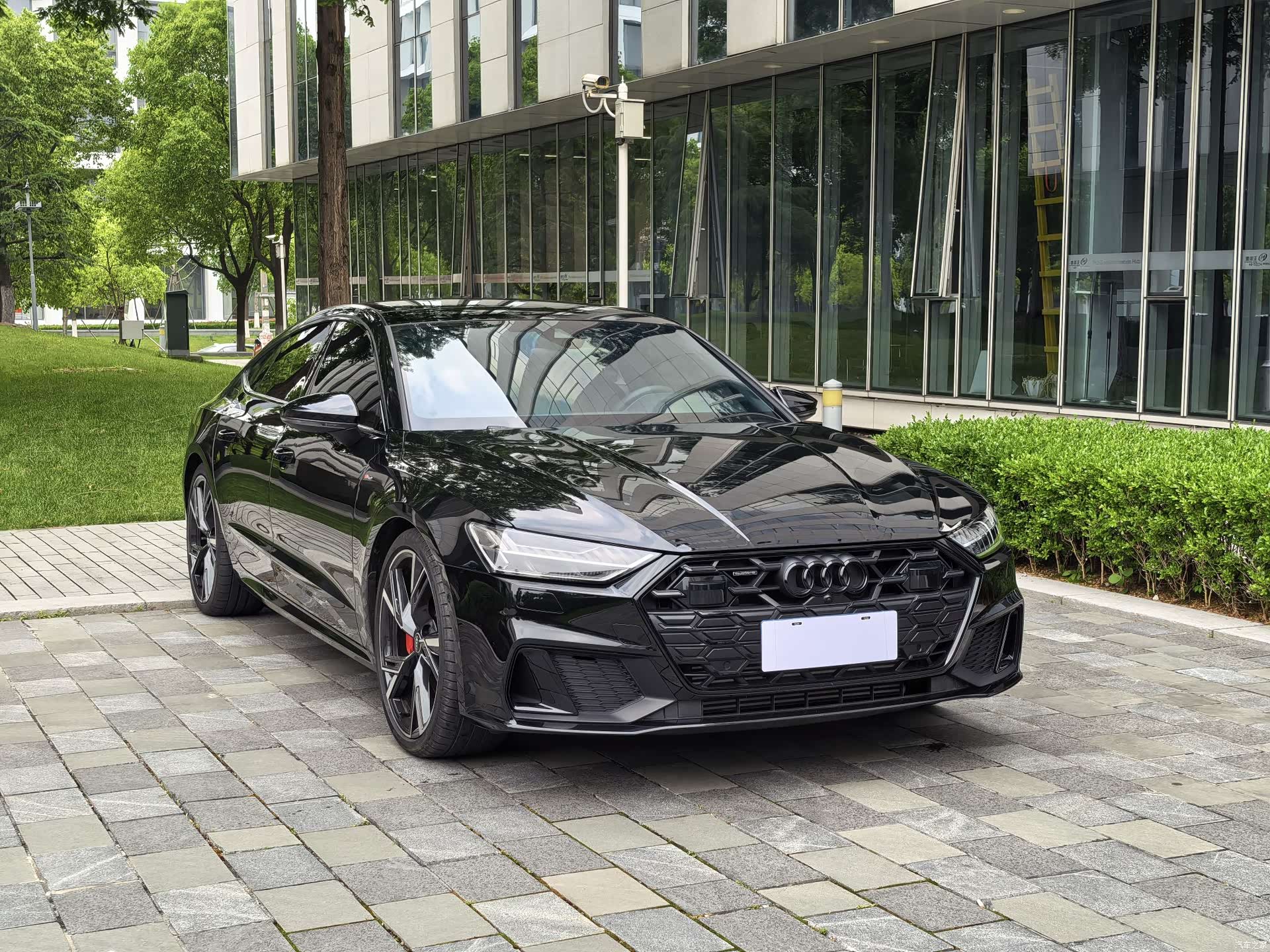 Audi A7, 2024 3