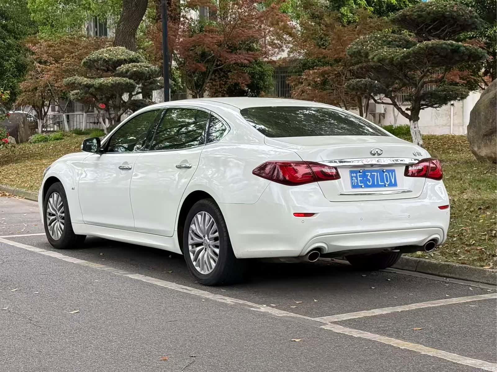 Infiniti Q70, 2016 4