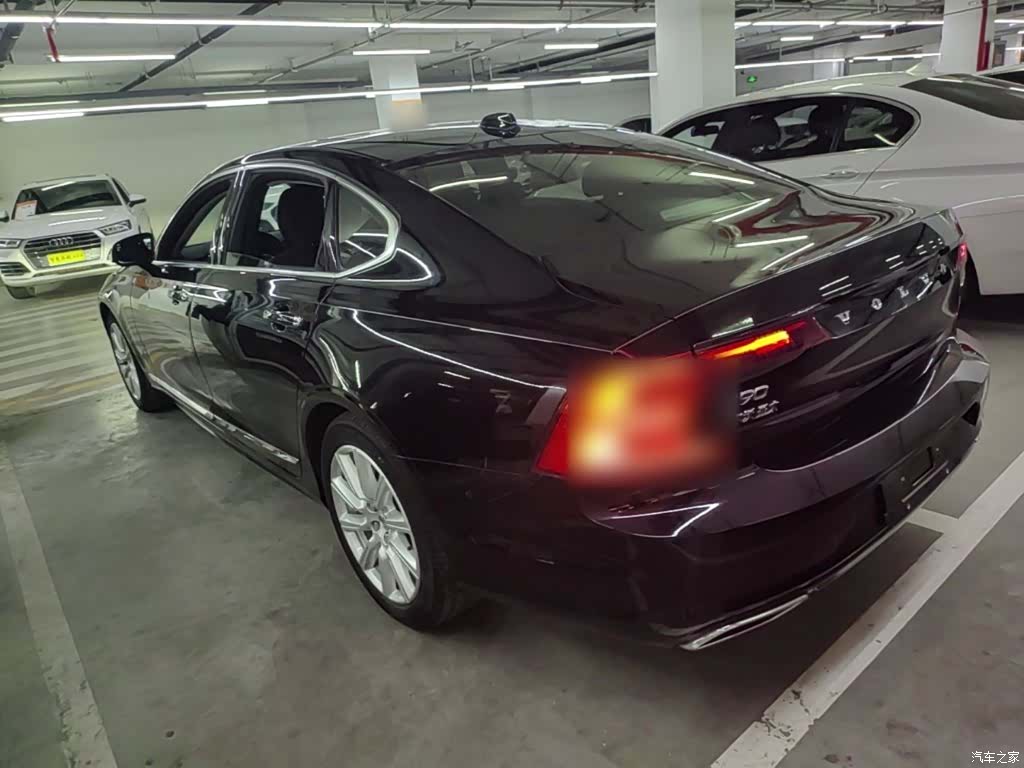 Volvo S90, 2019 все фото