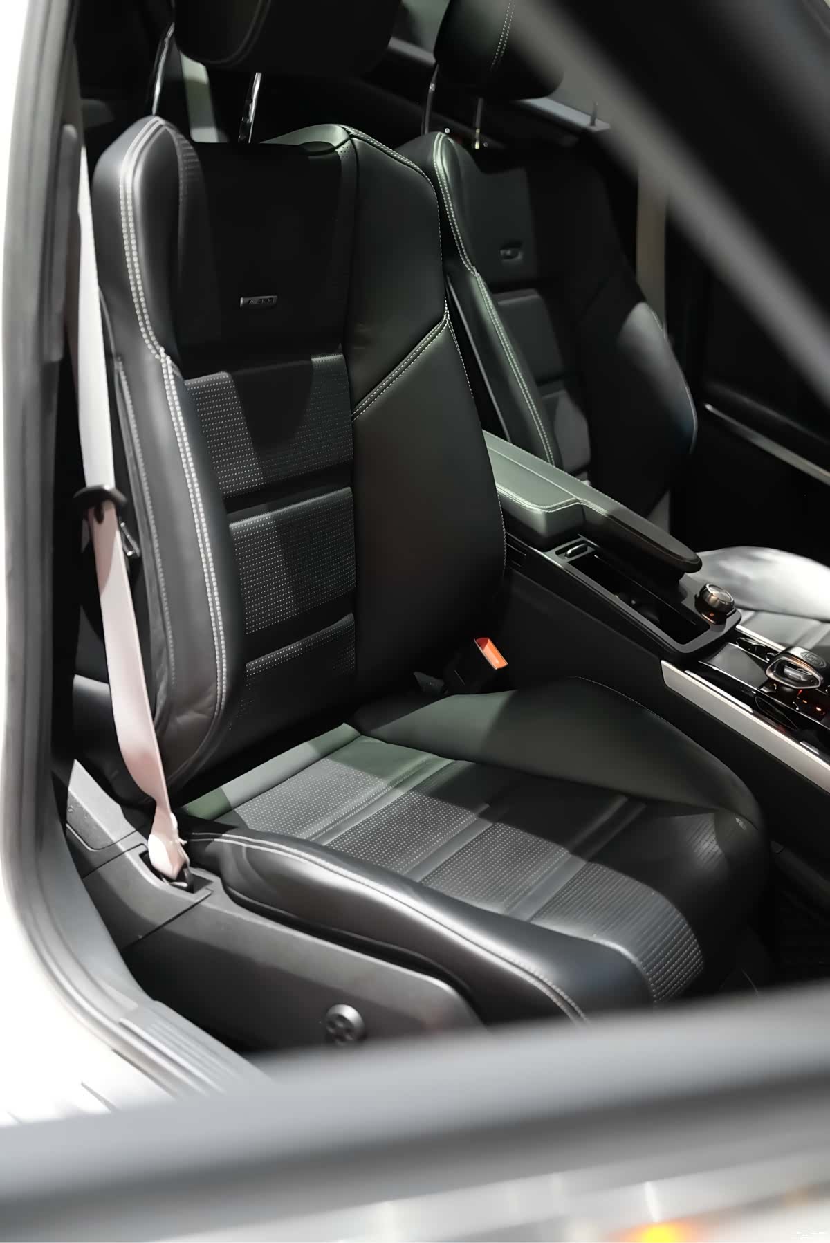 Mercedes-Benz E-Class, 2016 11