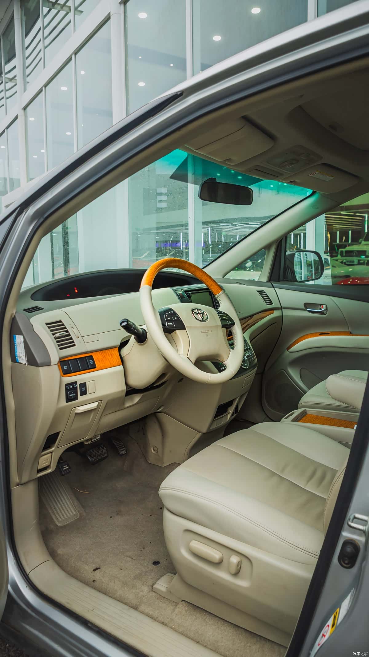 Toyota 7, 2010 4