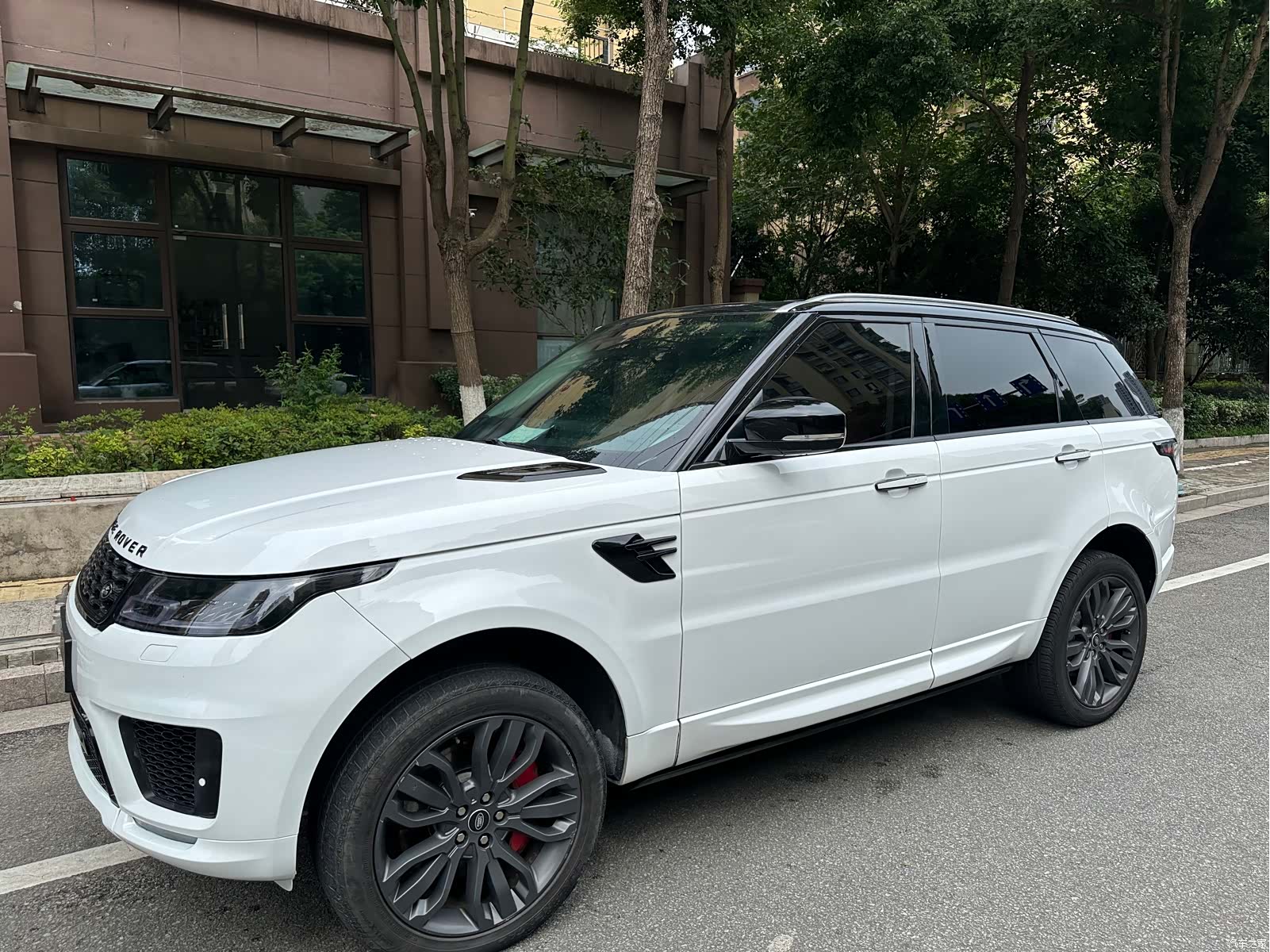 Land Rover Range Rover, 2017 все фото