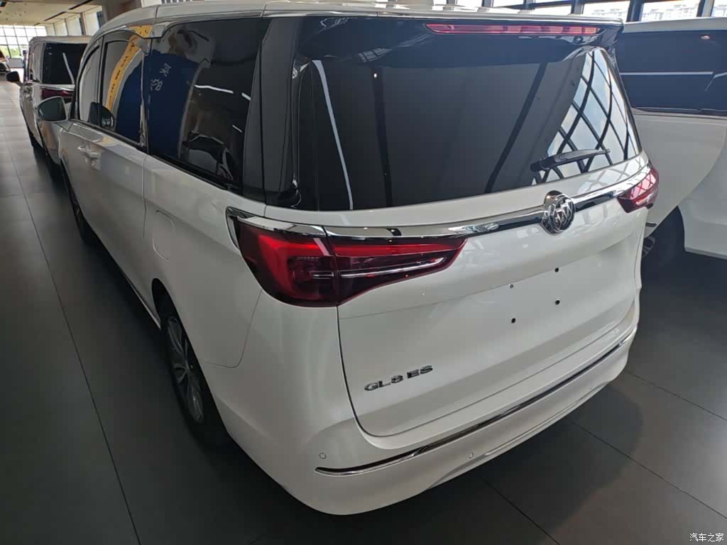 Buick GL8, 2020 все фото