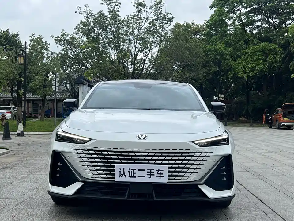 Changan UNI-V