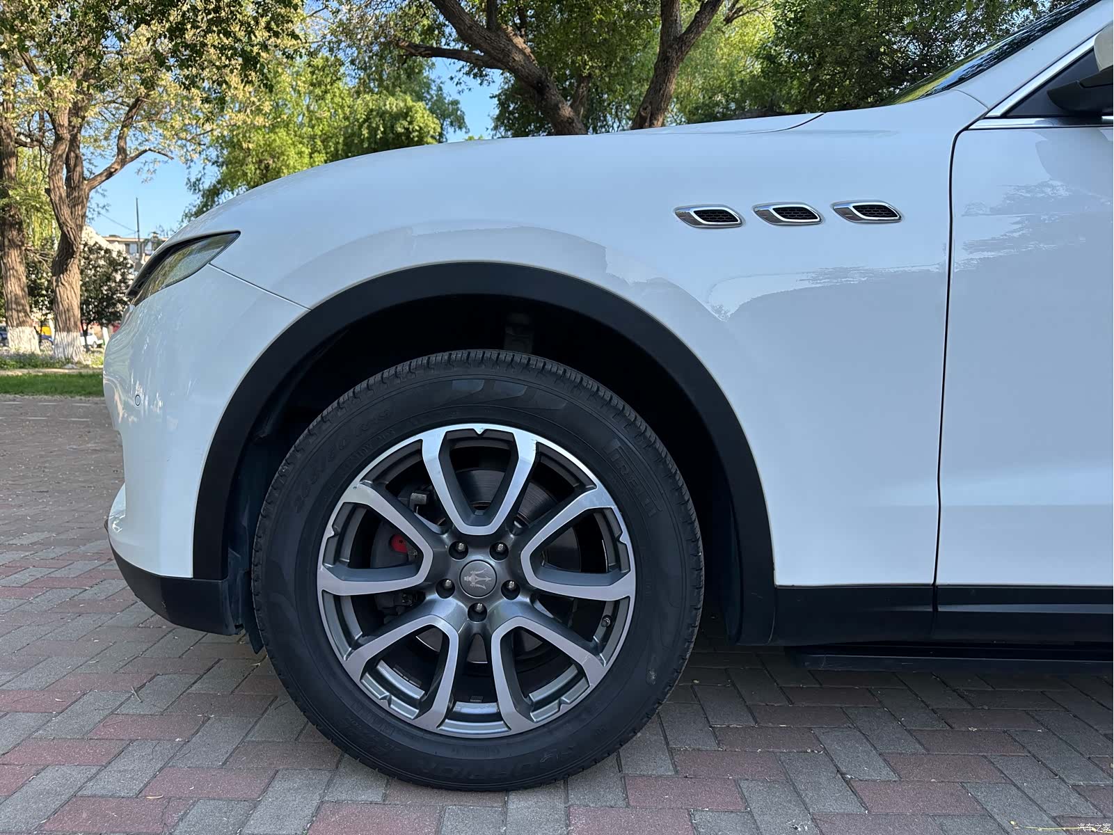 Maserati Levante, 2017 9