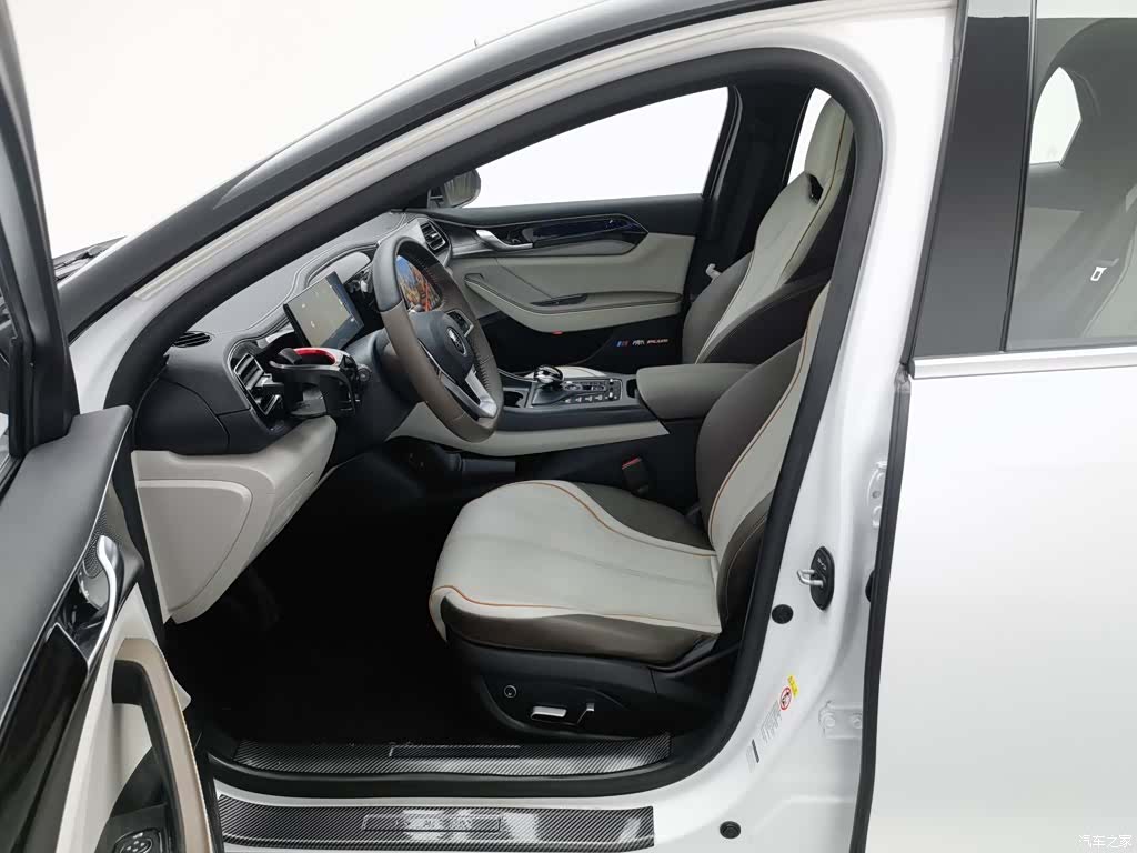 BYD Qin, 2023 10