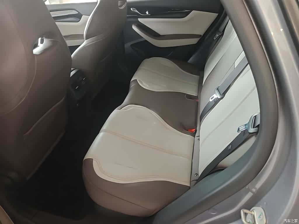 BYD Qin, 2024 17
