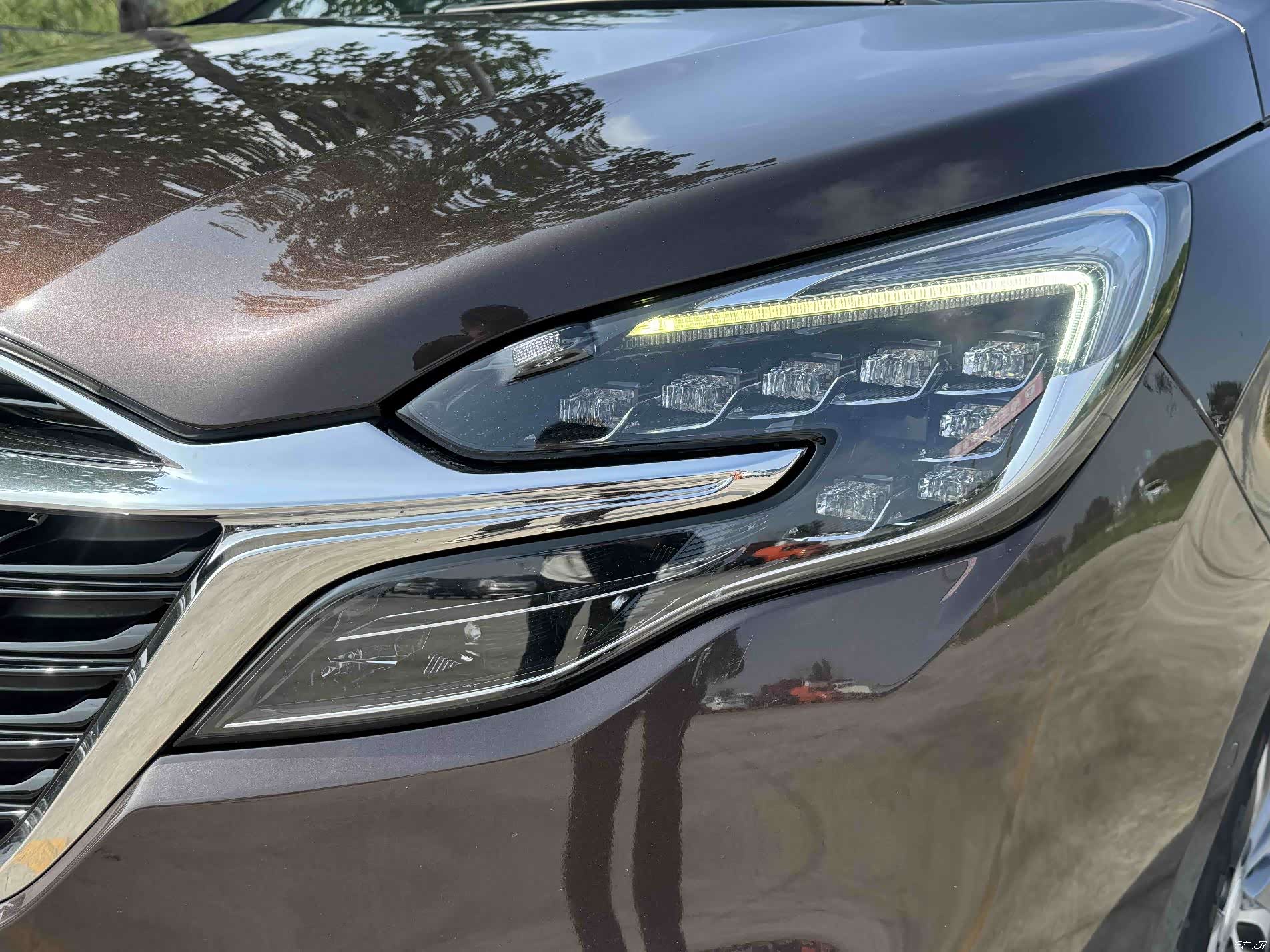 Buick GL8, 2021 6