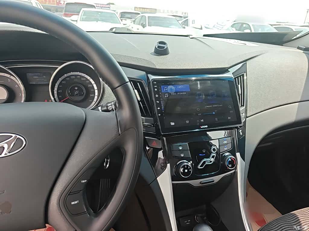 Hyundai Sonata, 2015 10