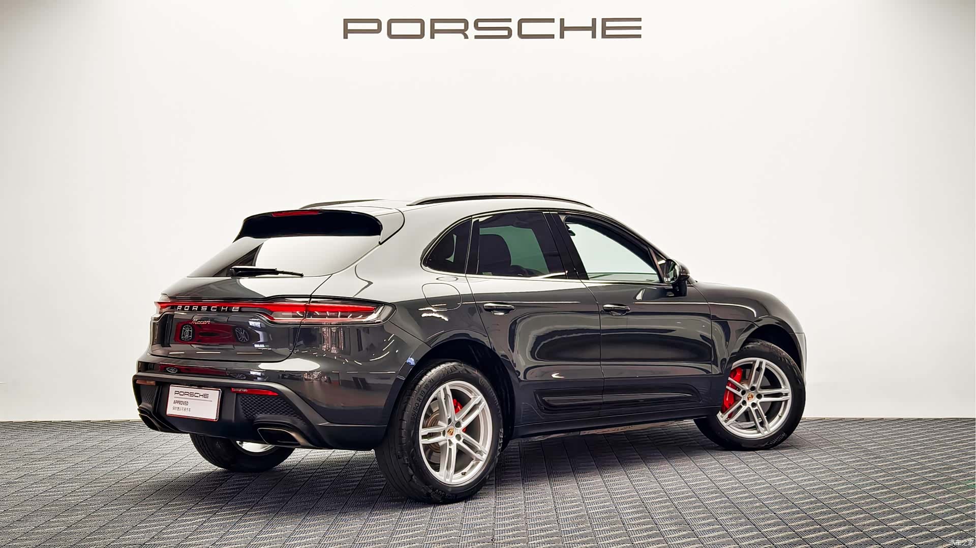 Porsche Macan, 2024 6