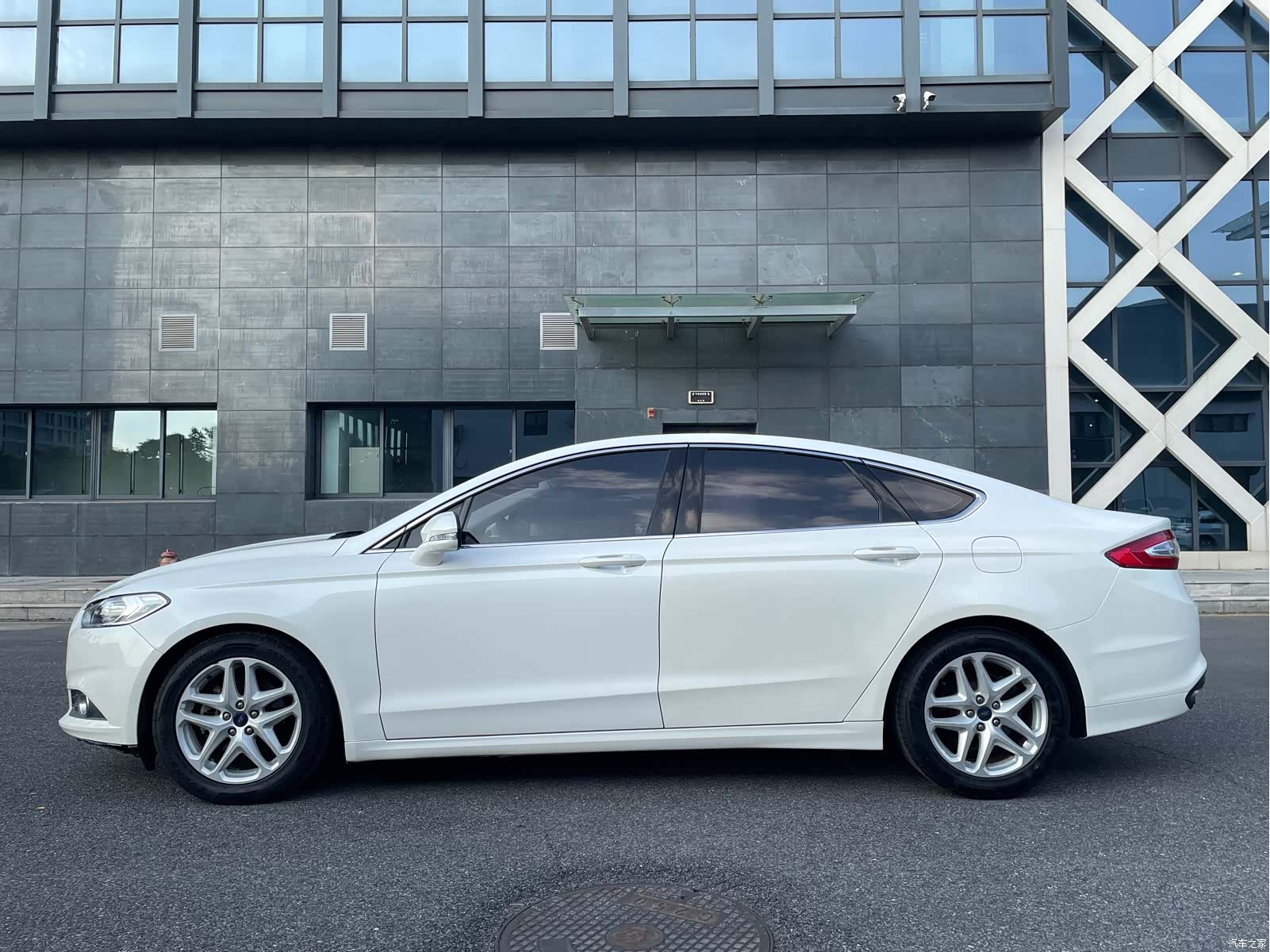 Ford Mondeo, 2016 все фото