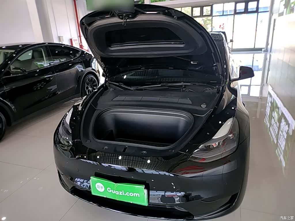 Tesla Model Y, 2023 20