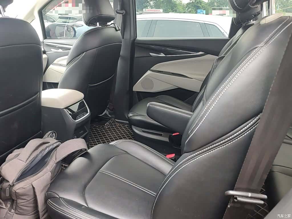 Maxus G50, 2023 17