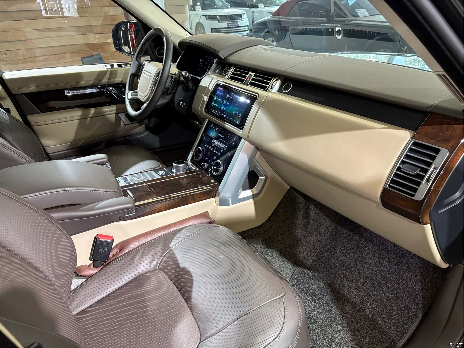 Land Rover Range Rover, 2022 22