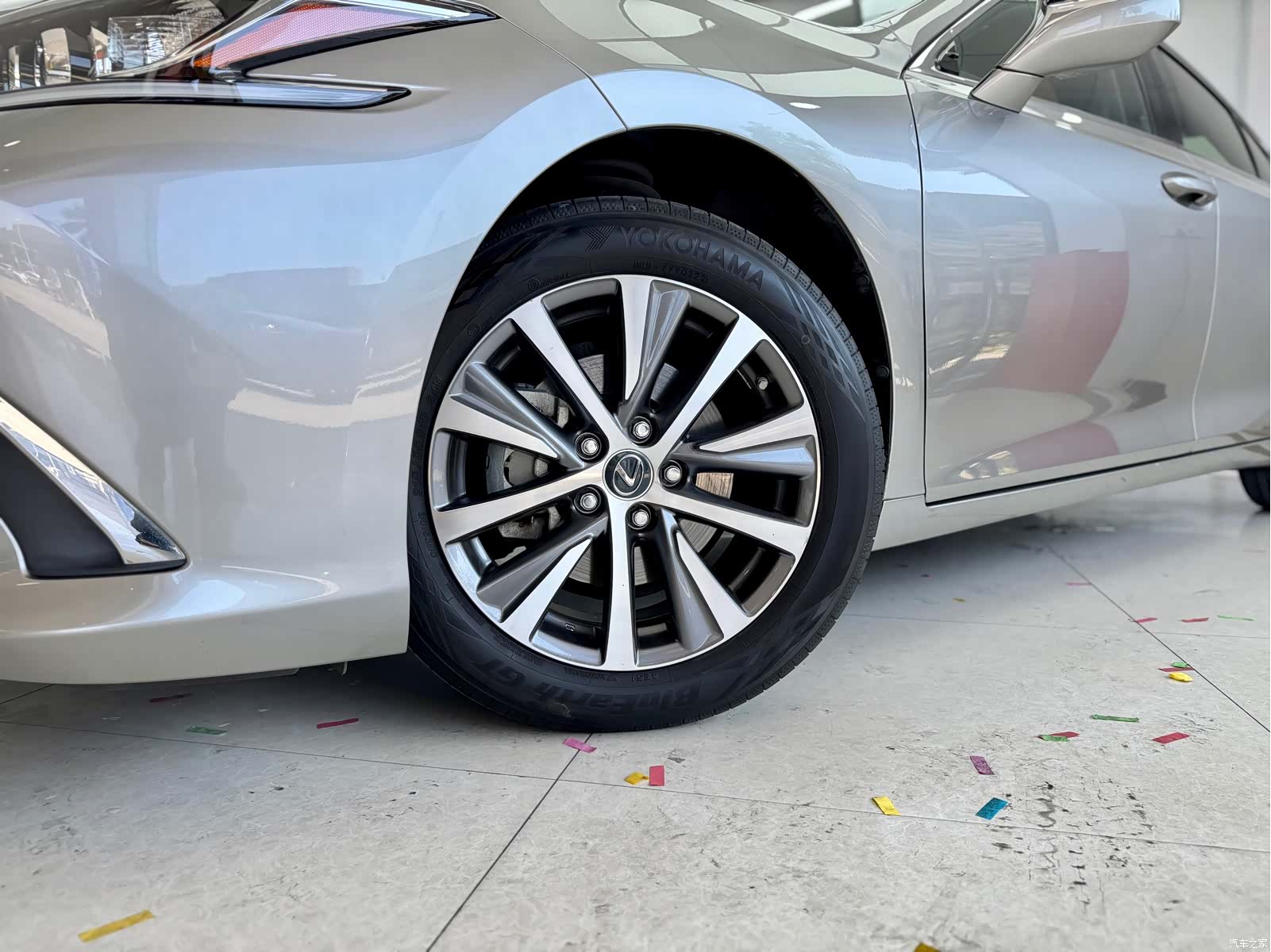 Lexus ES, 2021 21
