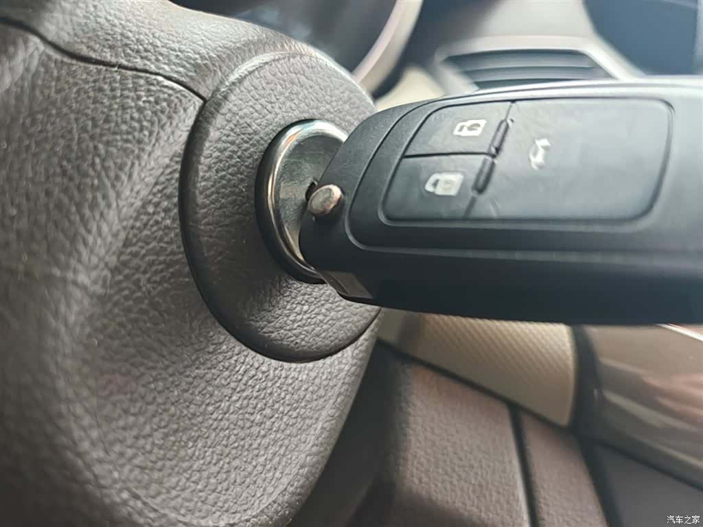 Chevrolet SE, 2016 9