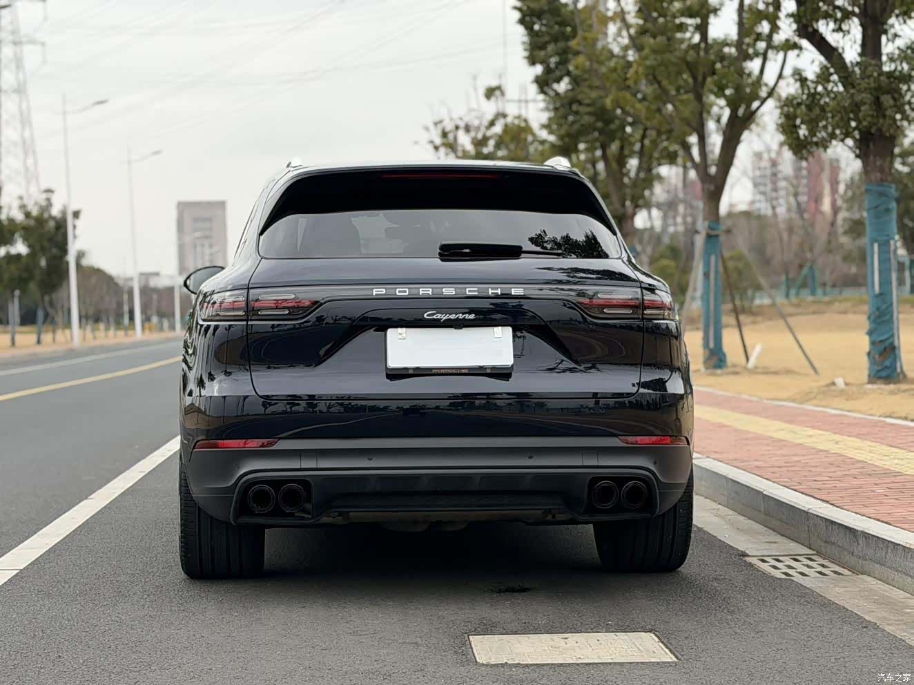 Porsche Cayenne, 2023 все фото