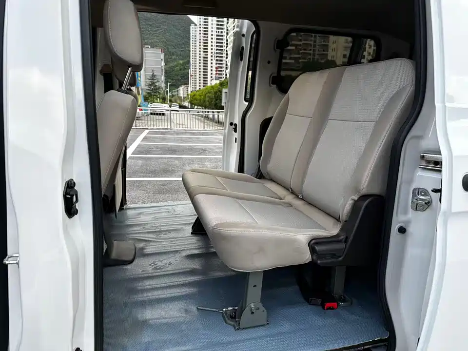 Wuling Wuling Hongguang V