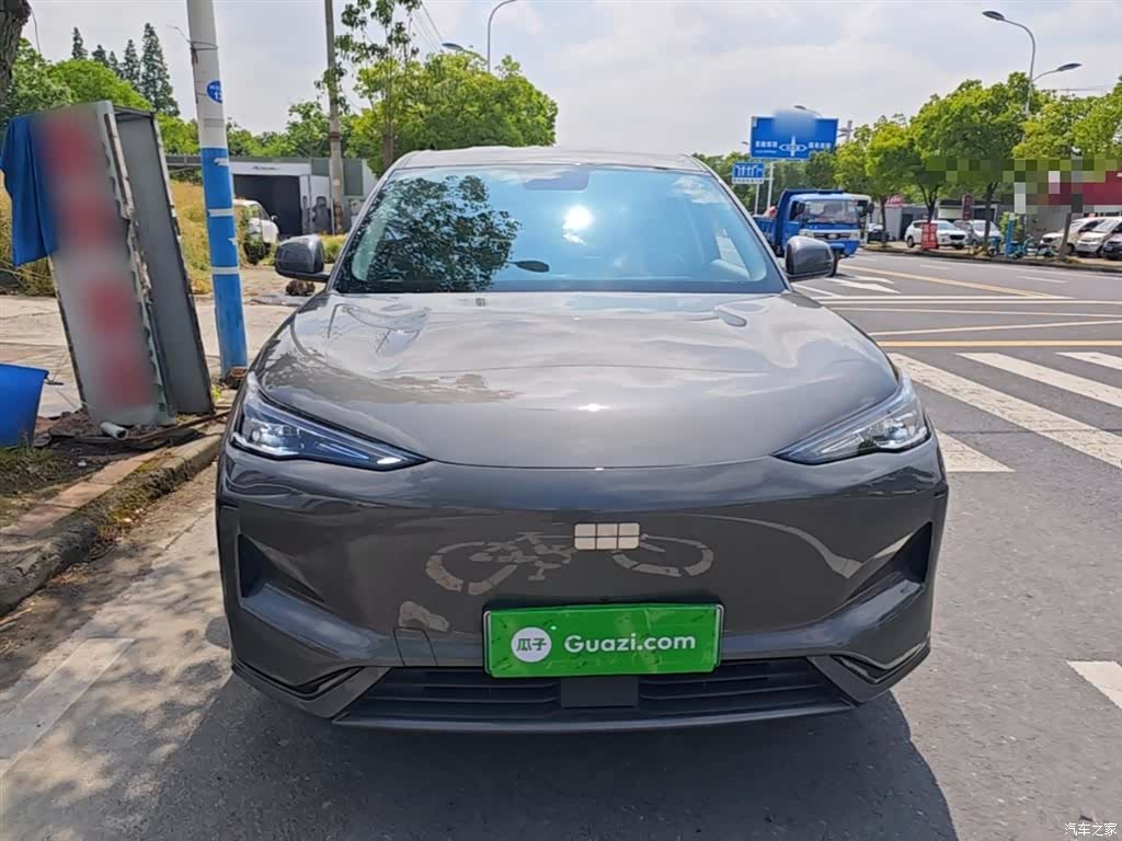 Geely Galaxy E5, 2025 3
