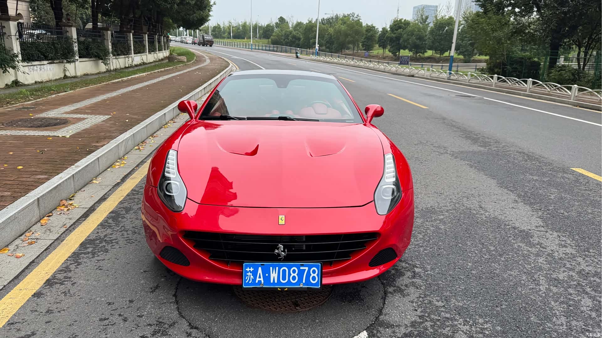 Ferrari California
