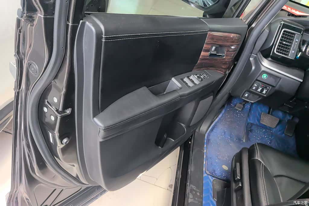 Honda Elysion, 2019 7
