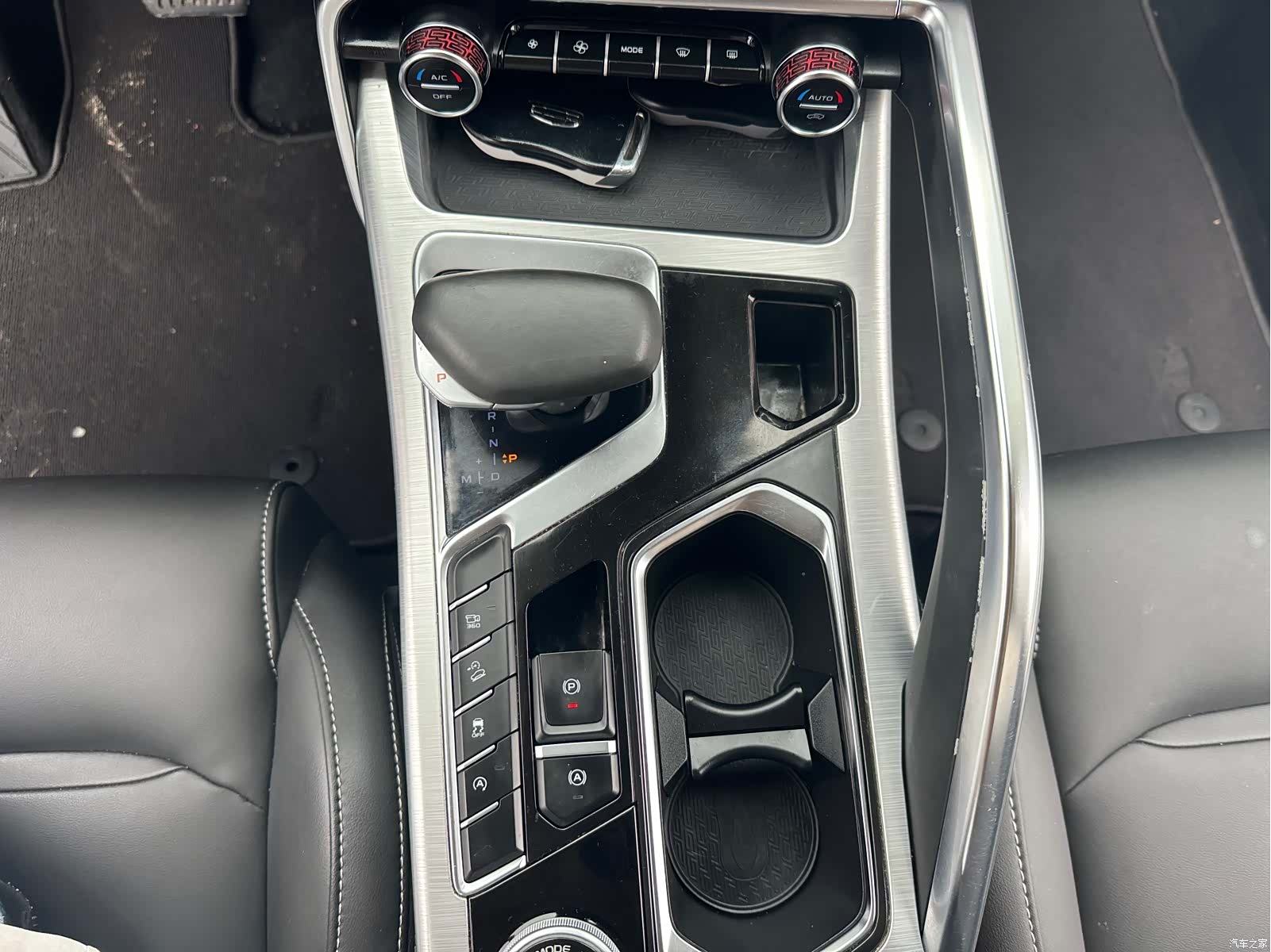 Geely Xingyue, 2019 13