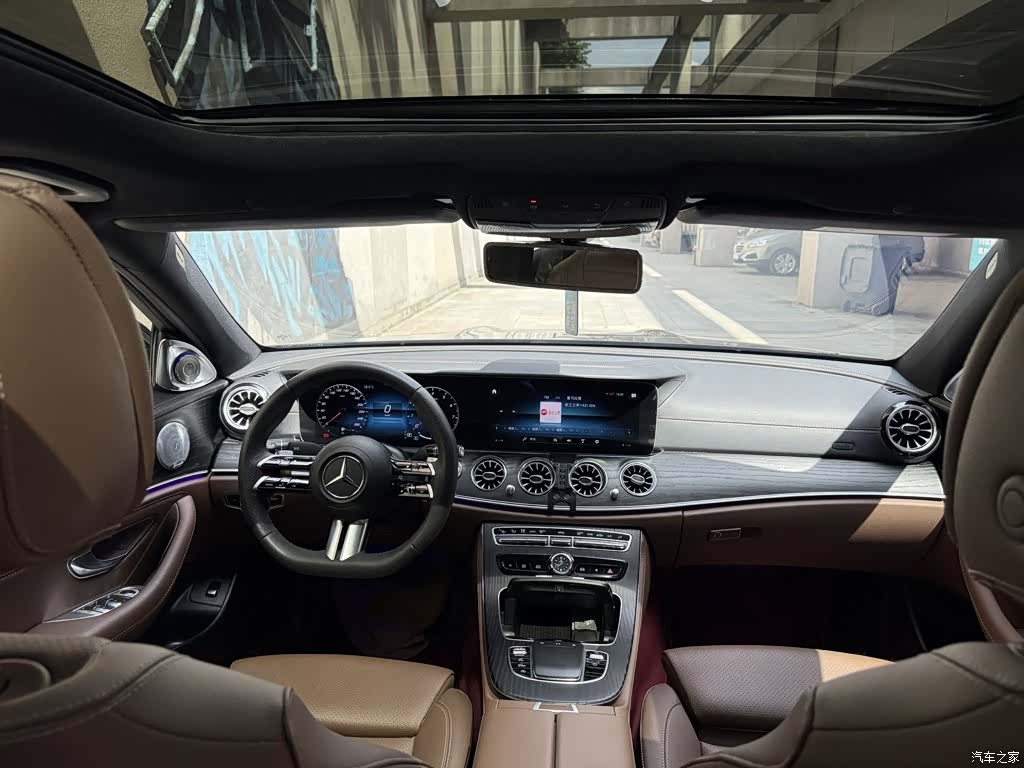 Mercedes-Benz E-Class, 2023 все фото