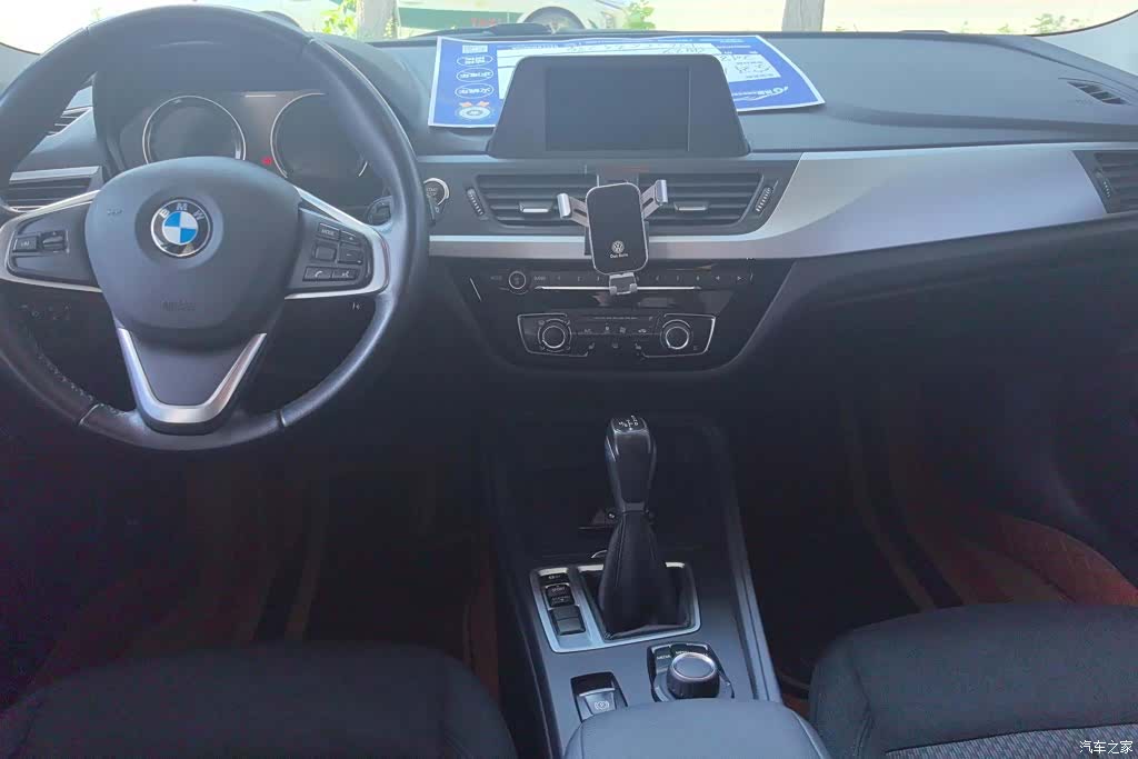 BMW 1 Series, 2018 12